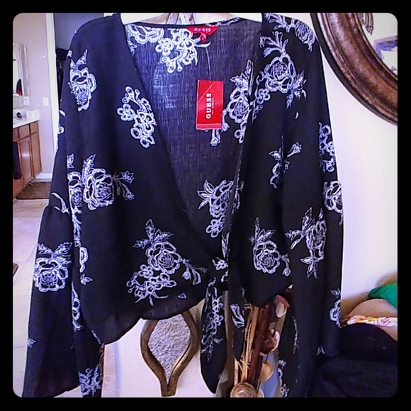 NWT GUESS Tie Front Crop Blouse - Picture 1 of 3